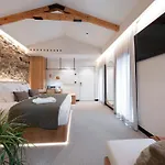 Sarela Natura فندق