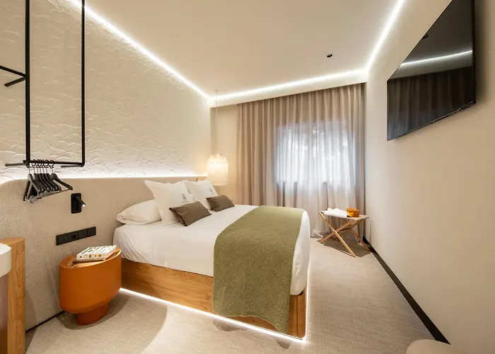 Hotel Sarela Natura 4*